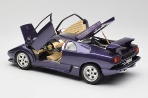 Lamborghini Diablo Violets Maisto 1:18 3028 Metāls — attēls 5 no 8