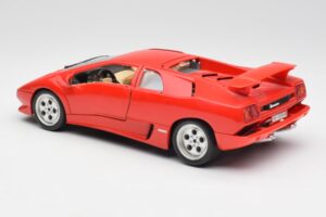 Lamborghini Diablo Sarkans Bburago 1:18 3028-M1 Metāls — attēls 7 no 8