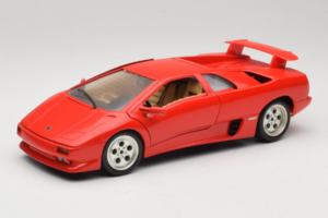 Lamborghini Diablo Sarkans Bburago 1:18 3041-M1 Metāls