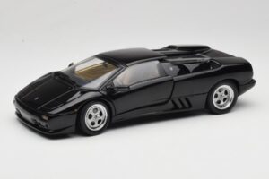 Lamborghini Diablo Roadster Melns AUTOart 1:18 70093-R1 Metāls