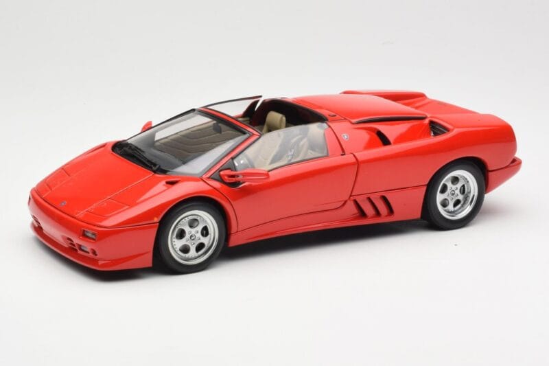 Lamborghini Diablo Roadster Sarkans AUTOart 1:18 70091 Metāls
