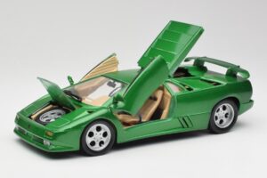 Lamborghini Diablo SE Zaļš Maisto 1:18 50303 Metāls — attēls 2 no 8