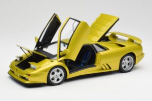 Lamborghini Diablo SE30 Anniversary Edition Dzeltens Spyder AUTOart 1:18 79157 Metāls — attēls 2 no 8
