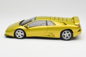 Lamborghini Diablo SE30 Anniversary Edition Dzeltens Spyder AUTOart 1:18 79157 Metāls — attēls 4 no 8