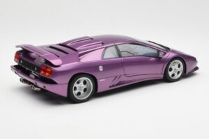 Lamborghini Diablo SE30 Jota Metallic Lillā AUTOart 1:18 79142 Kompozīts — attēls 3 no 8