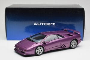 Lamborghini Diablo SE30 Anniversary Edition Metallic Lillā AUTOart 1:18 79158 Metāls — attēls 8 no 8