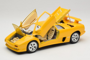 Lamborghini Diablo Dzeltens Bburago 1:18 3041-M2 Metāls — attēls 2 no 8