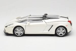 Lamborghini Gallardo Concept S Balts Motormax 1:18 79156 Metāls — attēls 4 no 8