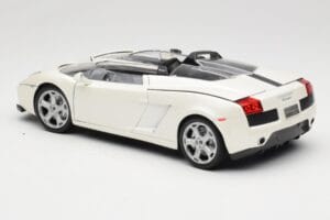 Lamborghini Gallardo Concept S Balts Motormax 1:18 79156 Metāls — attēls 7 no 8