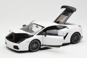 Lamborghini Gallardo Superleggera Monocerus Metallic Balts AUTOart 1:18 74585 Metāls — attēls 2 no 8