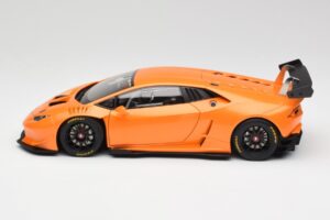 Lamborghini Huracan LP620-2 Super Trofeo Arancio Borealis Pearl Effect Oranžs AUTOart 1:18 81558 Metāls — attēls 4 no 8