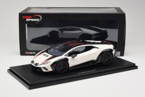 Lamborghini Huracan Sterrato No. 63 Balts TopSpeed 1:18 TS0610 Sveķi — attēls 6 no 6