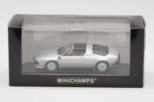 Lamborghini Jalpa Sudrabs Minichamps 1:43 400103601 Metāls — attēls 4 no 4