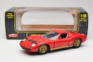 Lamborghini Miura Sarkans Anson 1:18 30302 Metāls — attēls 8 no 8