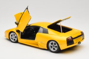 Lamborghini Murcielago LP640 Giallo Orion AUTOart 1:18 74511 Metāls — attēls 5 no 8