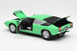Lamborghini Urraco P250 Gaiši Zaļš Kyosho 1:18 08441G Metāls — attēls 5 no 8
