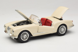Lancia Aurelia B24 Spider Bēšs Bburago 1:18 3010-M2 Metāls — attēls 2 no 8