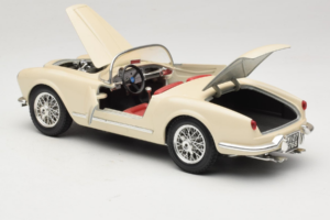 Lancia Aurelia B24 Spider Bēšs Bburago 1:18 3010-M2 Metāls — attēls 5 no 8