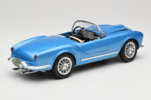Lancia Aurelia B24 Spider Zils Bburago 1:18 3010-M1 Metāls — attēls 3 no 8