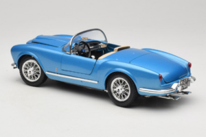 Lancia Aurelia B24 Spider Zils Bburago 1:18 3010-M1 Metāls — attēls 7 no 8