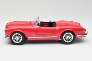 Lancia Aurelia B24 Spider Sarkans Bburago 1:18 3010 Metāls — attēls 4 no 8