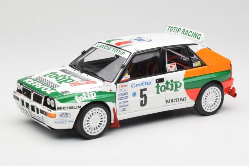 Lancia Delta HF Integrale Evo II Totip #5 A. Aghini / S. Farnocchia Rally Monte Carlo 1993 Kyosho 1:18 08348F Metāls