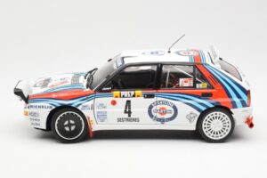 Lancia Delta HF Integrale Evo Martini #4 D. Auriol / B. Occelli Winner Rally Monte Carlo 1992 Kyosho 1:18 08348A Metāls — attēls 4 no 8