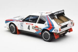 Lancia Delta S4 Martini #4 H. Toivonen / S. Cresto Rally Tour de Corse 1986 AUTOart 1:18 88620 Metāls — attēls 7 no 8