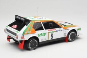 Lancia Delta S4 #8 D. Cerrato / G. Cerri Rally San Remo 1986 IXO 1:18 18RMC133 Metāls — attēls 2 no 6