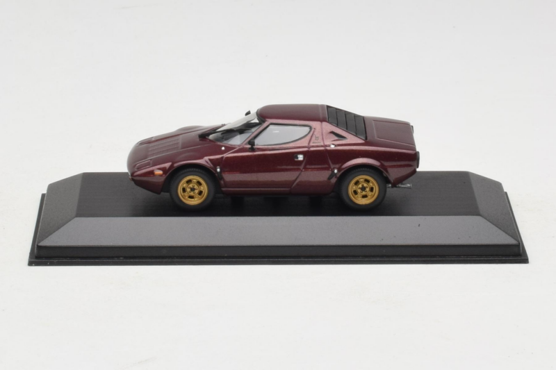 Lancia Stratos Bordo Sarkans Minichamps 1:43 LANCIA001 Metāls
