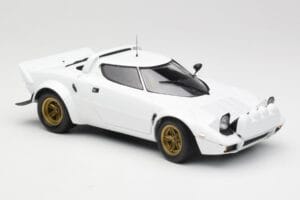 Lancia Stratos HF Stradale Balts Minichamps 1:18 155741700 Metāls — attēls 4 no 6