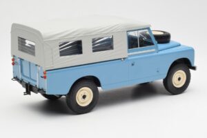 Land Rover Series II 109 Pick Up Closed Zils MCG 1:18 MCG18094 Metāls — attēls 2 no 6
