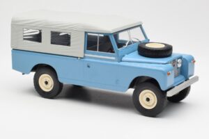 Land Rover Series II 109 Pick Up Closed Zils MCG 1:18 MCG18094 Metāls — attēls 4 no 6