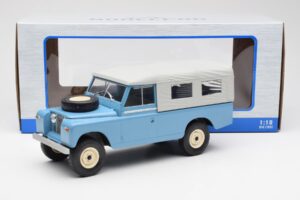 Land Rover Series II 109 Pick Up Closed Zils MCG 1:18 MCG18094 Metāls — attēls 6 no 6