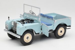 Land Rover 88 Series I RAF Blue Minichamps 1:18 150168908 Metāls — attēls 2 no 8