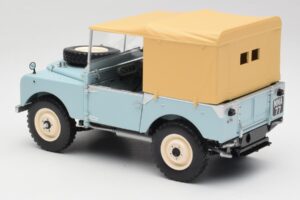 Land Rover 88 Series I RAF Blue Minichamps 1:18 150168908 Metāls — attēls 7 no 8