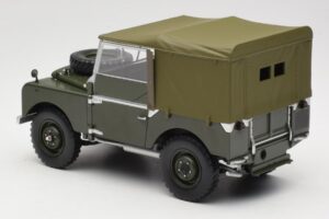 Land Rover 88 Series I Matt Green Minichamps 1:18 150168909 Metāls — attēls 7 no 8