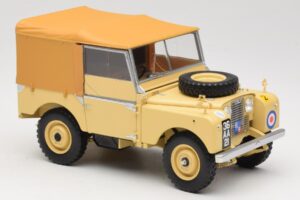 Land Rover 88 Series I RAF Beige Minichamps 1:18 150168911 Metāls — attēls 6 no 8