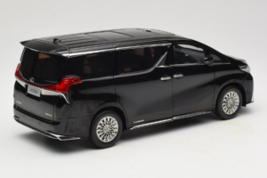 Lexus LM300h Melns Kyosho 1:18 08963BK Metāls — attēls 3 no 8