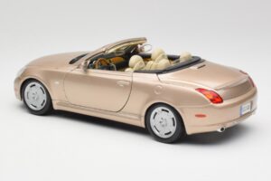 Lexus SC430 Bēšs Maisto 1:18 31629 Metāls — attēls 7 no 8