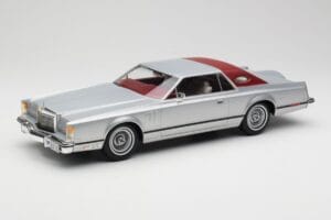 Lincoln Continental Mark V Coupe Sudrabs BoS Models 1:18 BOS084 Sveķi