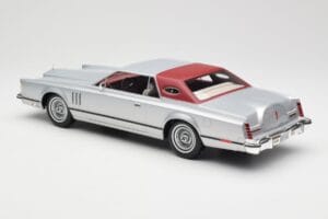 Lincoln Continental Mark V Coupe Sudrabs BoS Models 1:18 BOS084 Sveķi — attēls 5 no 6