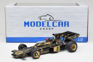 Lotus 72D #5 E. Fittipaldi John Player Special GP Spain 1972 MCG 1:18 MCG18610F Metāls — attēls 6 no 6
