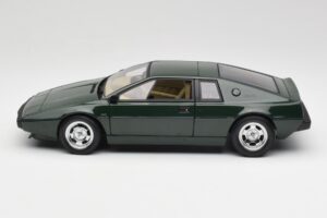 Lotus Esprit S1 Zaļš AUTOart 1:18 75302 Metāls — attēls 4 no 8