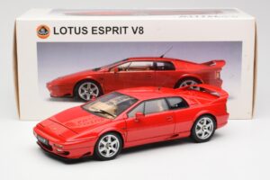 Lotus Esprit V8 Sarkans AUTOart 1:18 75311 Metāls — attēls 8 no 8