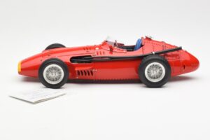 Maserati 250F J-M. Fangio F1 World Champion 1957 CMC 1:18 M-051 Metāls — attēls 3 no 6