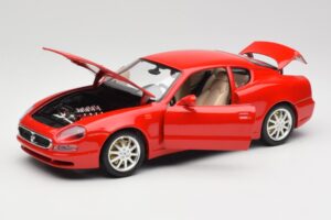 Maserati 3200 GT Sarkans Īpašā Kolekcija Bburago 1:18 30071 Metāls — attēls 2 no 8