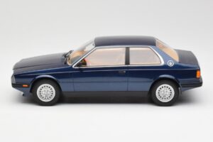 Maserati Biturbo Coupe Tumši Zils Metallic Minichamps 1:18 107123500 Metāls — attēls 3 no 6