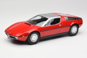 Maserati Bora Sarkans & Sudrabs Minichamps 1:18 107123721 Sveķi