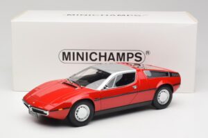 Maserati Bora Sarkans & Sudrabs Minichamps 1:18 107123721 Sveķi — attēls 6 no 6